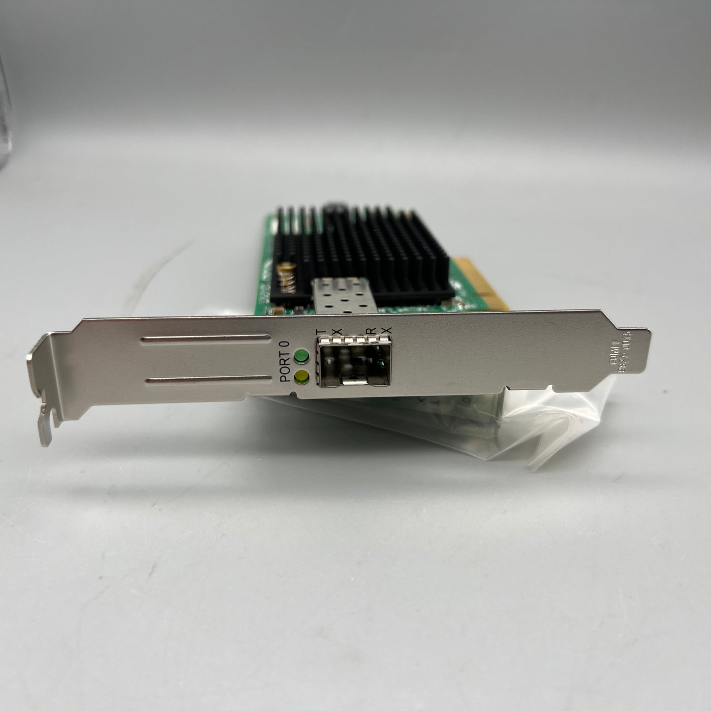HP AJ762-63002 Single-Port 8Gbps Fiber Channel PCI-E Host Bus Network Adapter