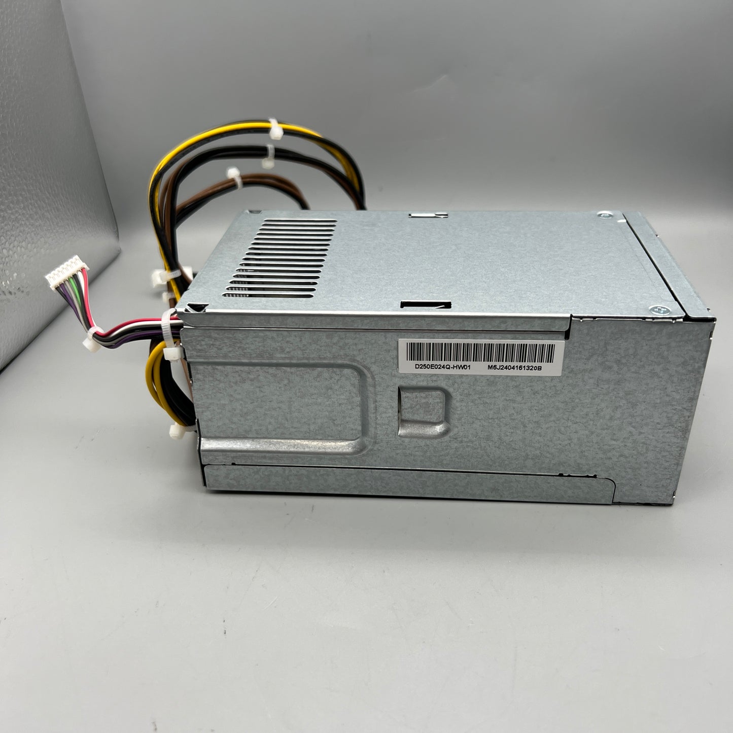 HP L08417-002 ProDesk 400 G4 4-Pin 250W 80 PLUS PLATIUM Desktop Power Supply