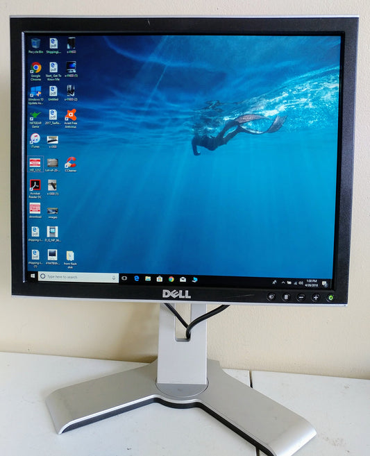 Dell 1908FP UltraSharp Black 19" Monitor 1280X1024 with Adjustable Stand Grade A