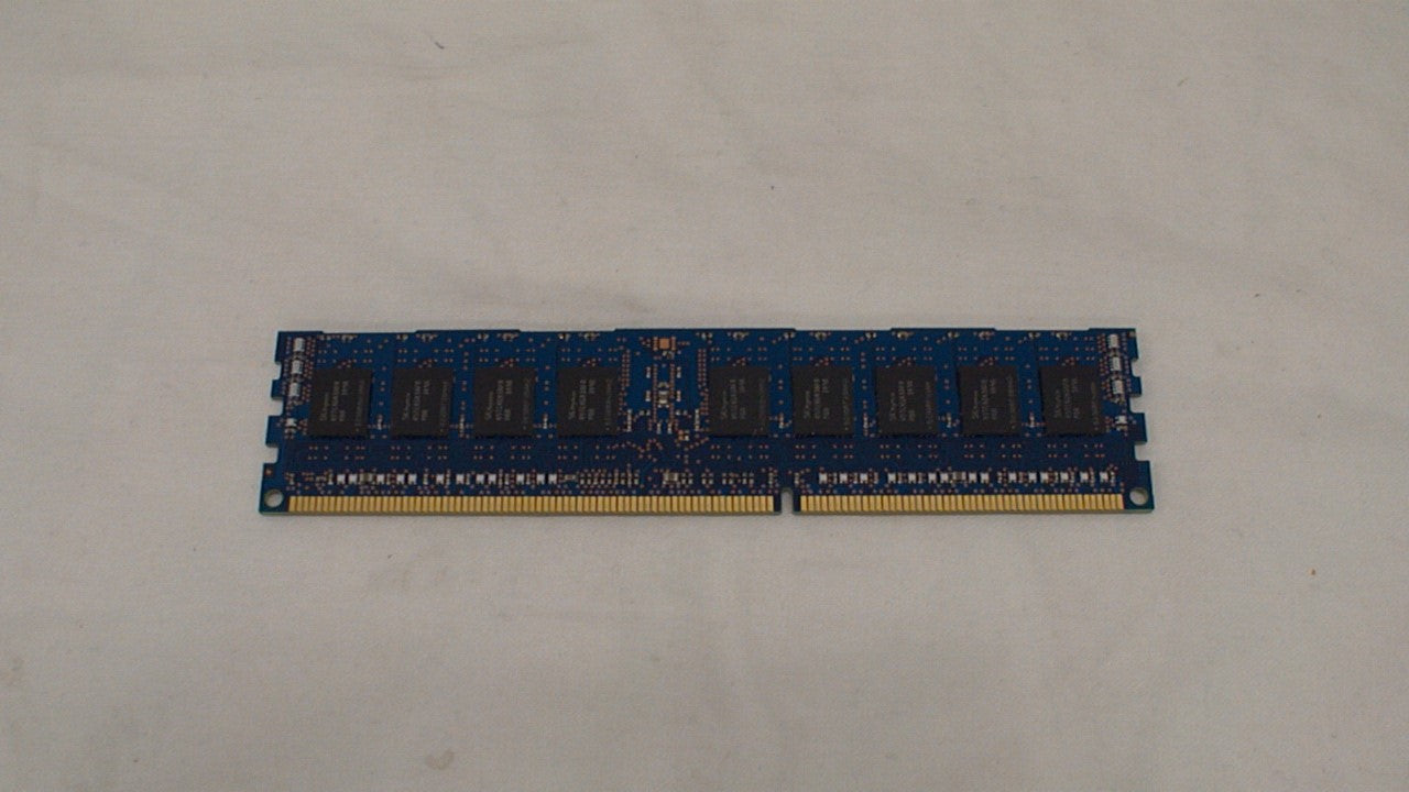 HYNIX HMT41GR7AFR4A-PB 8GB SERVER DIMM DDR3 PC12800(1600) REG ECC Used