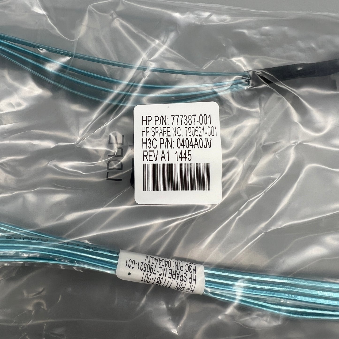 HP 777385-B21 SAS Internal 4LFF Smart HBA H240 Cable Kit - For Proliant DL60/120