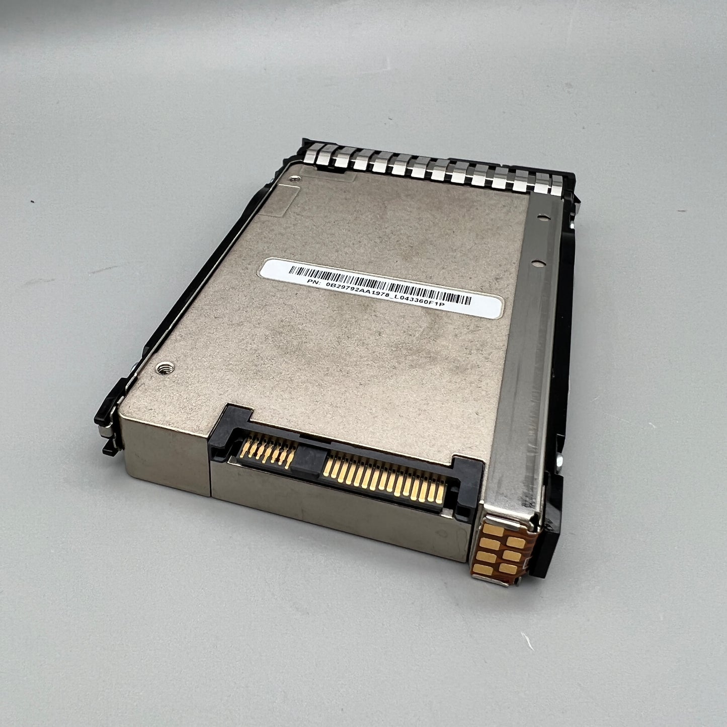HP 800GB 12Gb/s SAS SSD 2.5" with tray SCSI Hot-Swap 779172-B21 780434