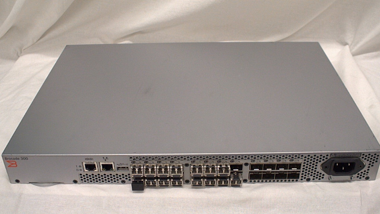 Brocade 300 BR-340-0008 Fibre Channel Switch 24 Port  Used