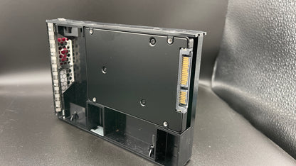 HP 866615-004 , 869060-003, PM863a 2.5" 1.92TB SSD in 3.5" Caddy