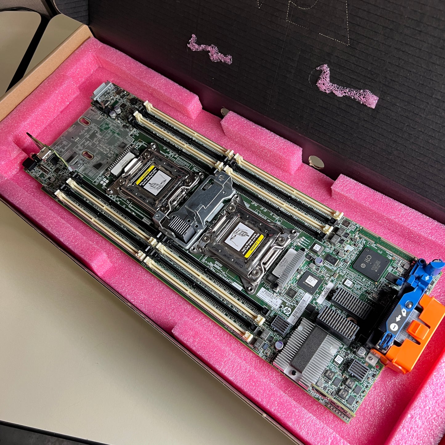 HP 738239-001 ProLiant BL460C Gen 8 System Motherboard