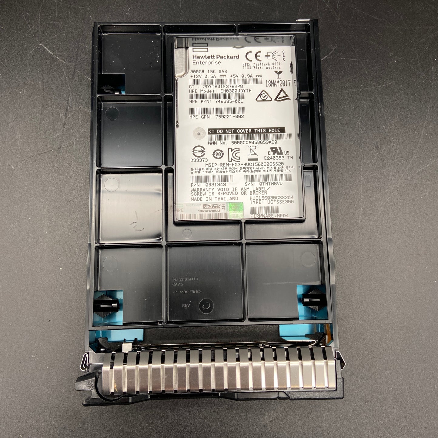 HPE 737261-B21 300GB 3.5-inch SAS 12Gbps 15000RPM HDD LFF SCC