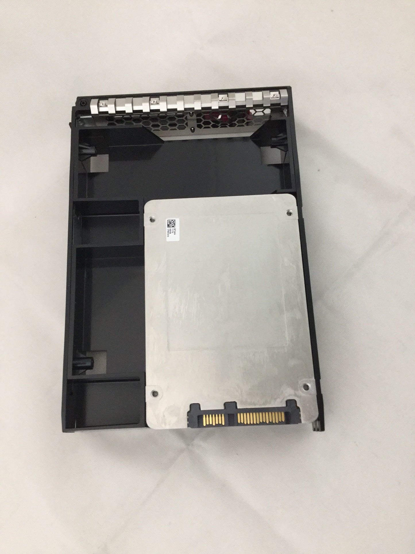 804574-006 HPE 1.6TB SATA 6G 2.5" SSD 0-Hours  SSDSC2BB016T6P 840995-001  S3510