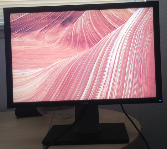 Dell UltraSharp 24" Widescreen LCD U2410F USED, GRADE A